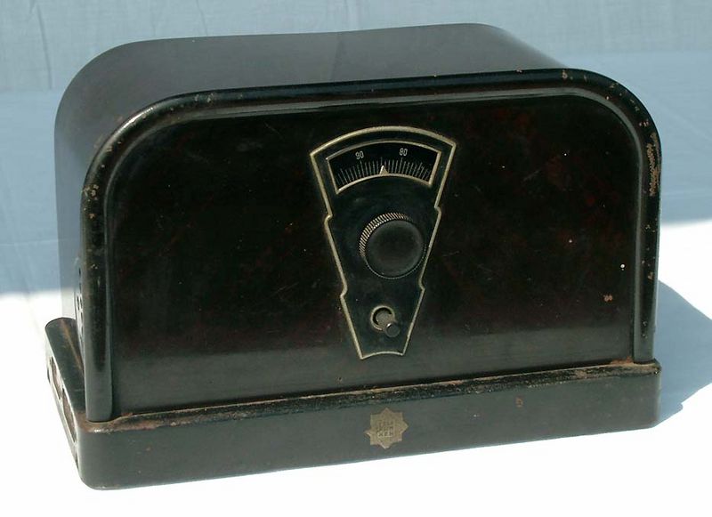 Datei:Telefunken t121 front.jpg